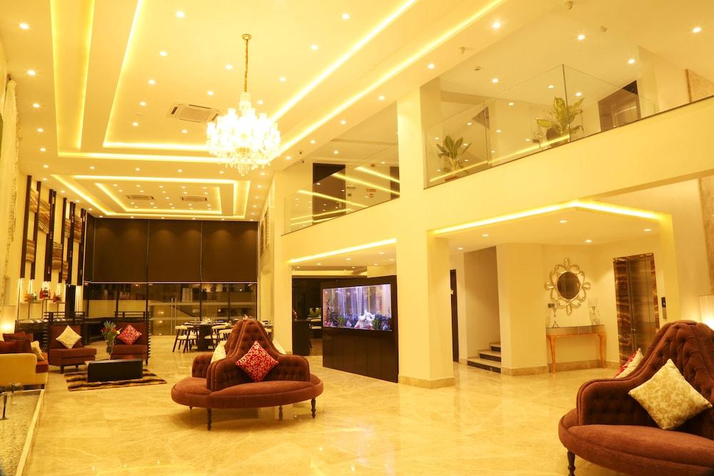 מלון Vāsco Da Gāma The Flora Grand, Vasco, Goa מראה חיצוני תמונה