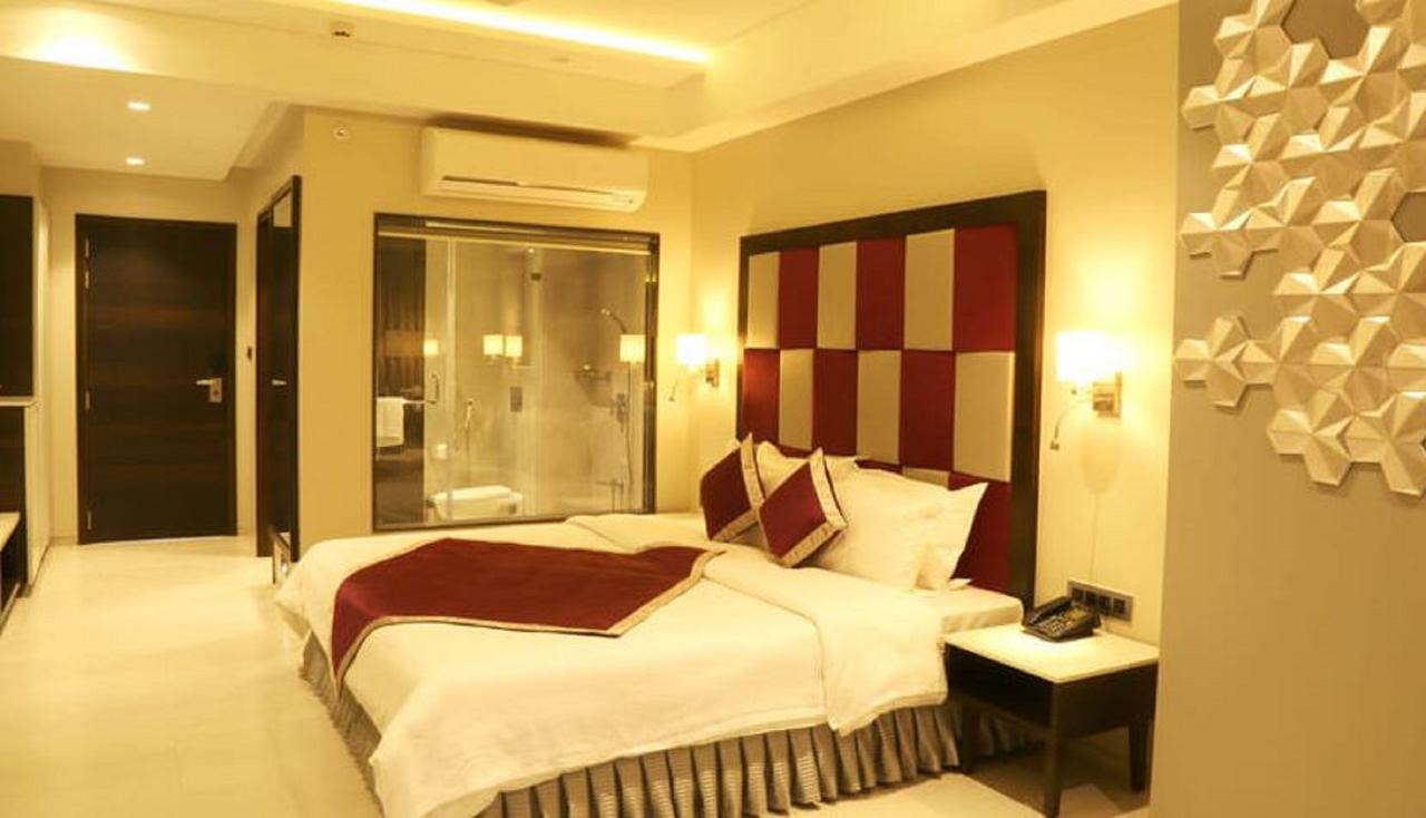 מלון Vāsco Da Gāma The Flora Grand, Vasco, Goa מראה חיצוני תמונה