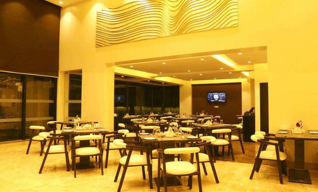 מלון Vāsco Da Gāma The Flora Grand, Vasco, Goa מראה חיצוני תמונה